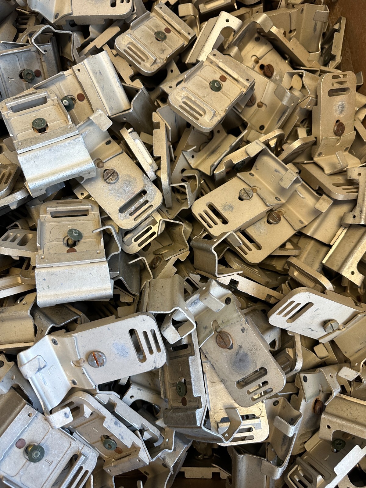 US Army Tan NOROTOS Night Vision NVG Mount Bracket Plate Shroud ACH Helmet Screw