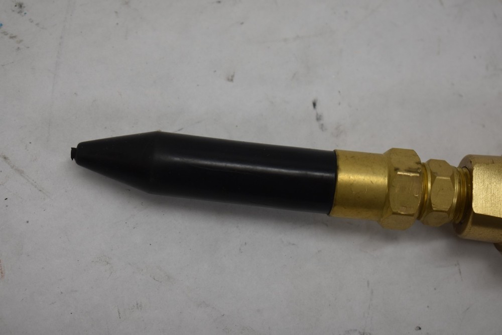 Sua Rubber Nozzle Tilt Regulator Brass Inflator