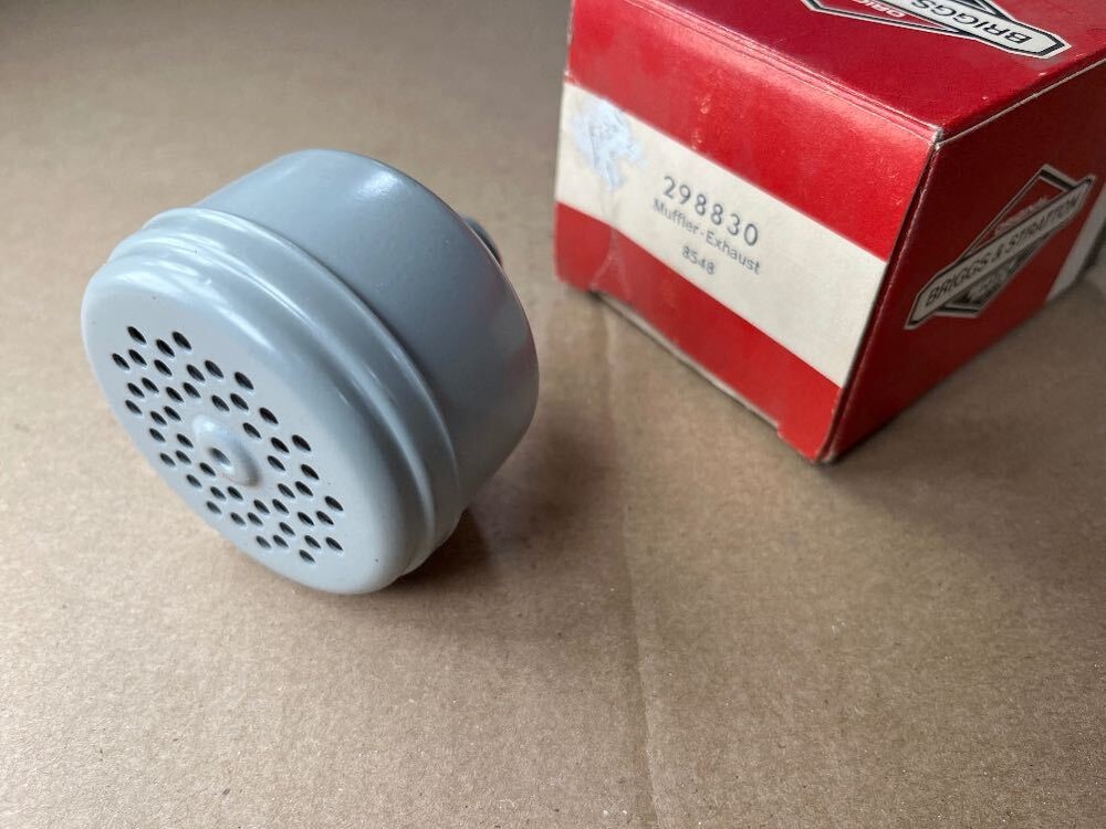 Briggs & Stratton 298830 Muffler Assy