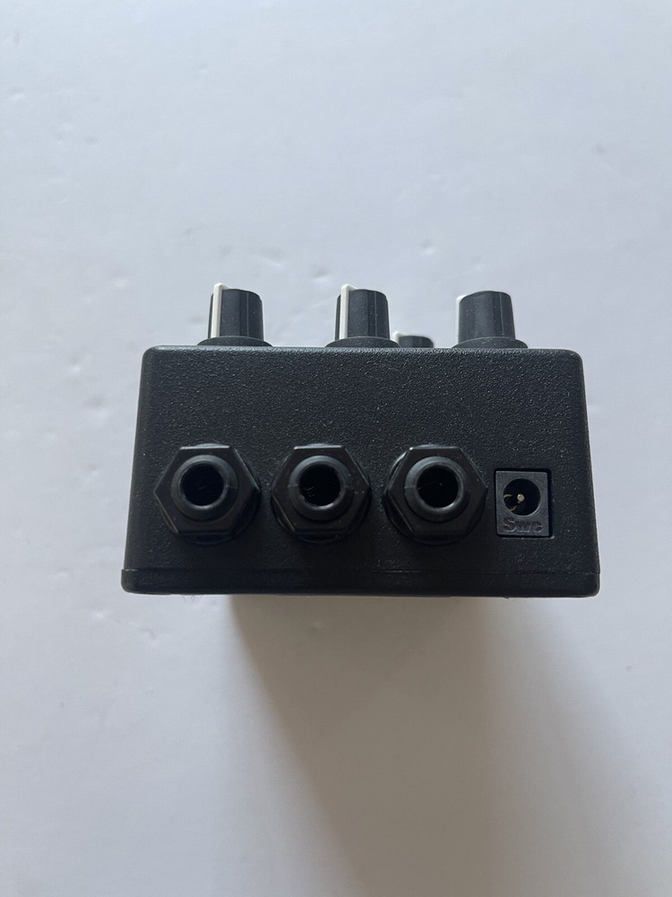 Red Panda Bitmap V1 Bitcrusher Bit Map Modulation Guitar / Bass Effect Pedal