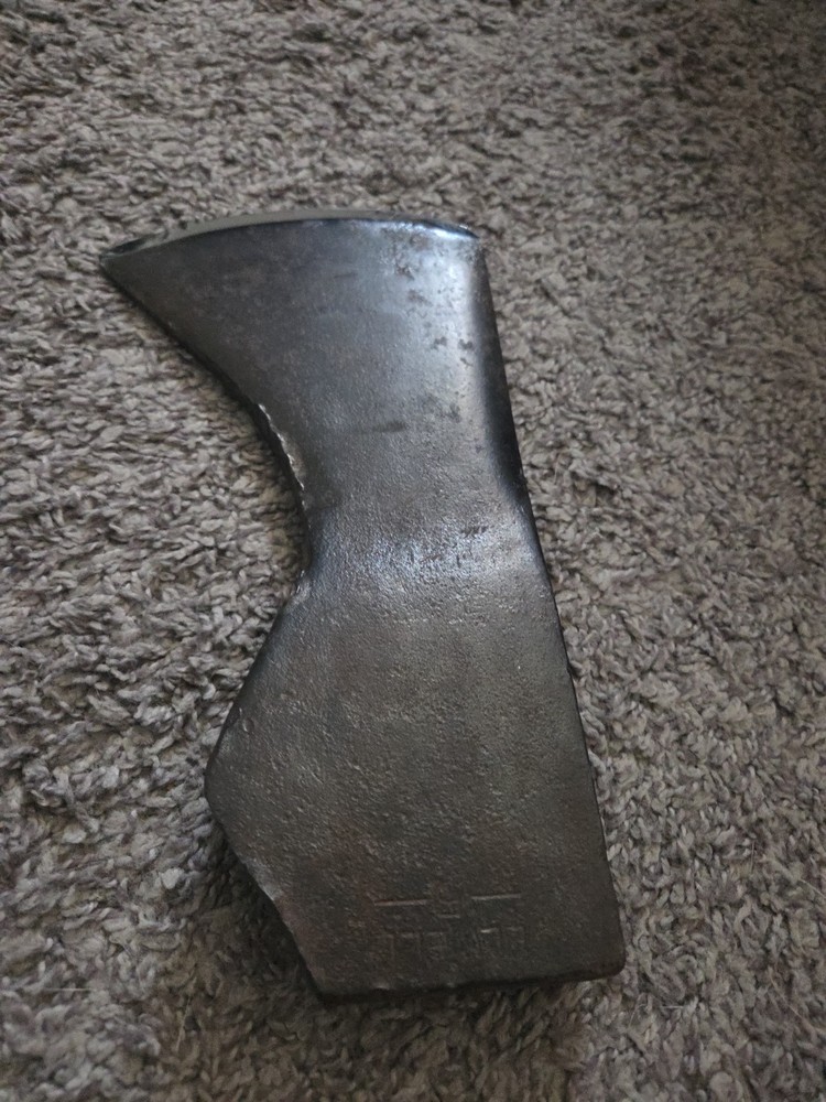 Elwell Wednesbury 5lb Axe Dated 1964