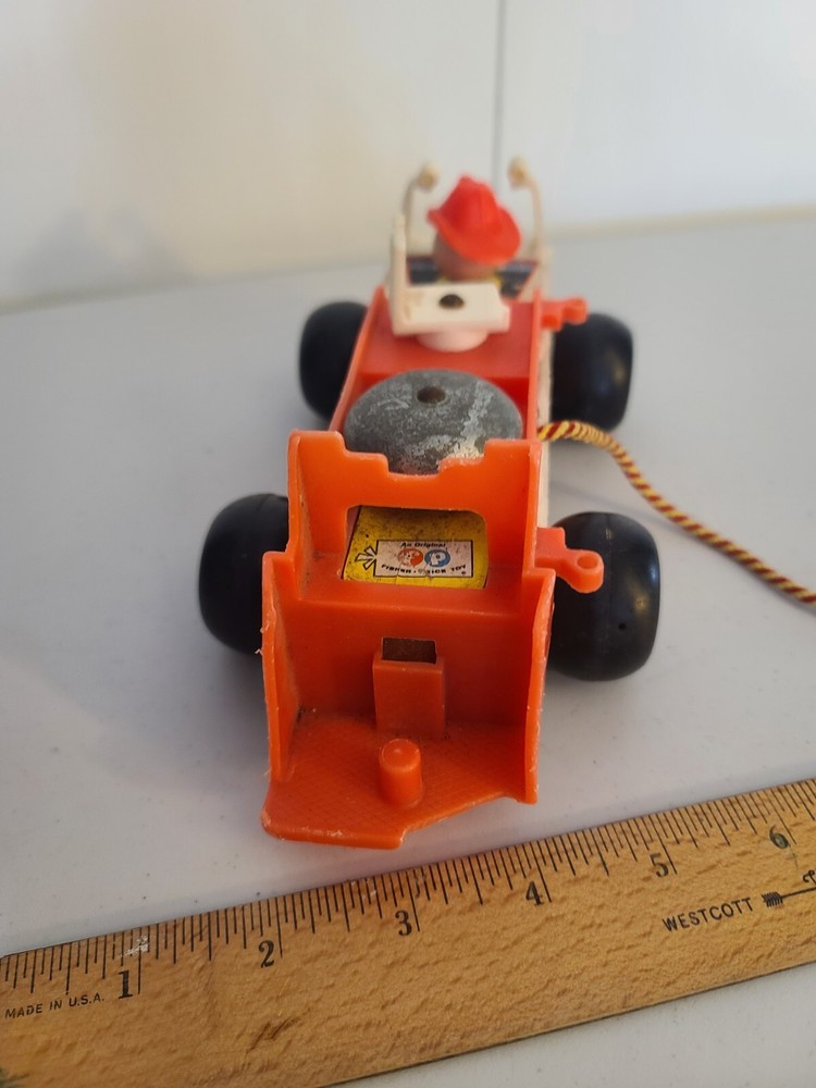 Vintage Fischer Price Pull Car