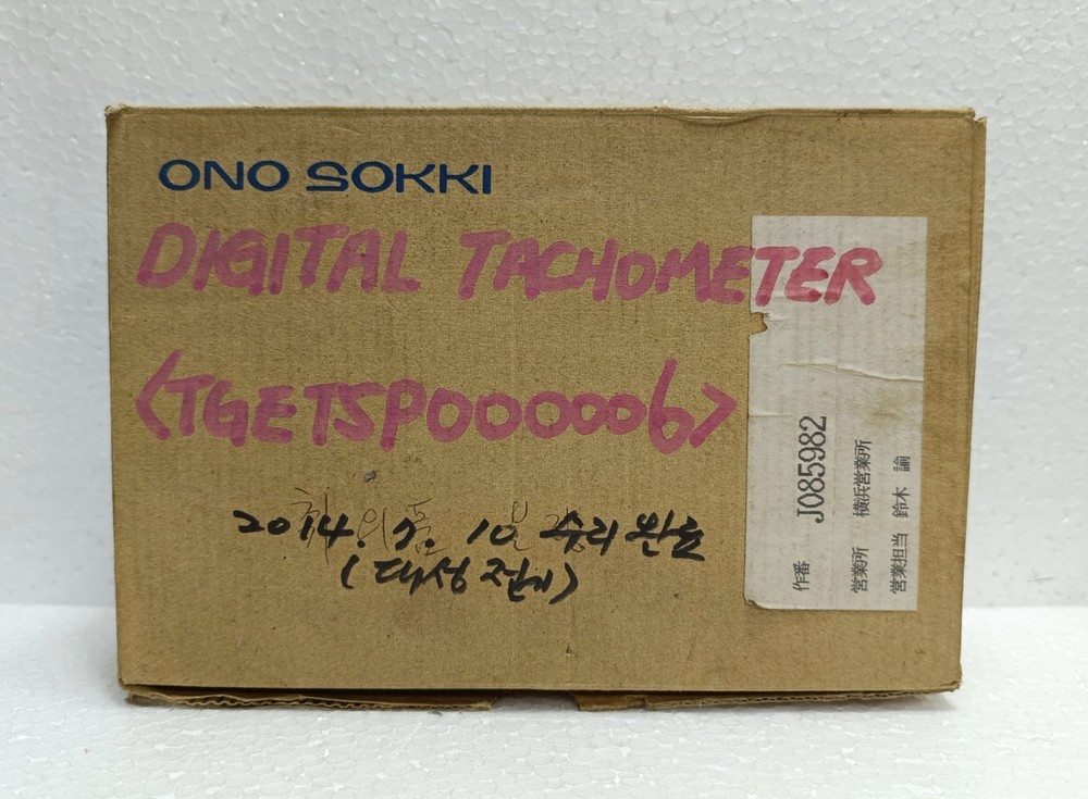 Ono Sokki TM-2140 Digital Tachometer Panel Mount Comparator Unit 100-240VAC