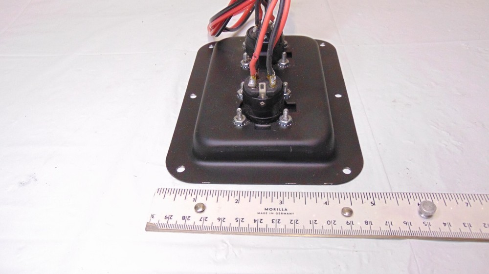 Subwoofer Speaker Connection/ link box large