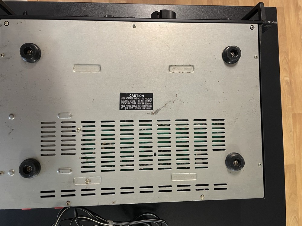 SANSUI AU217 New Capacitors