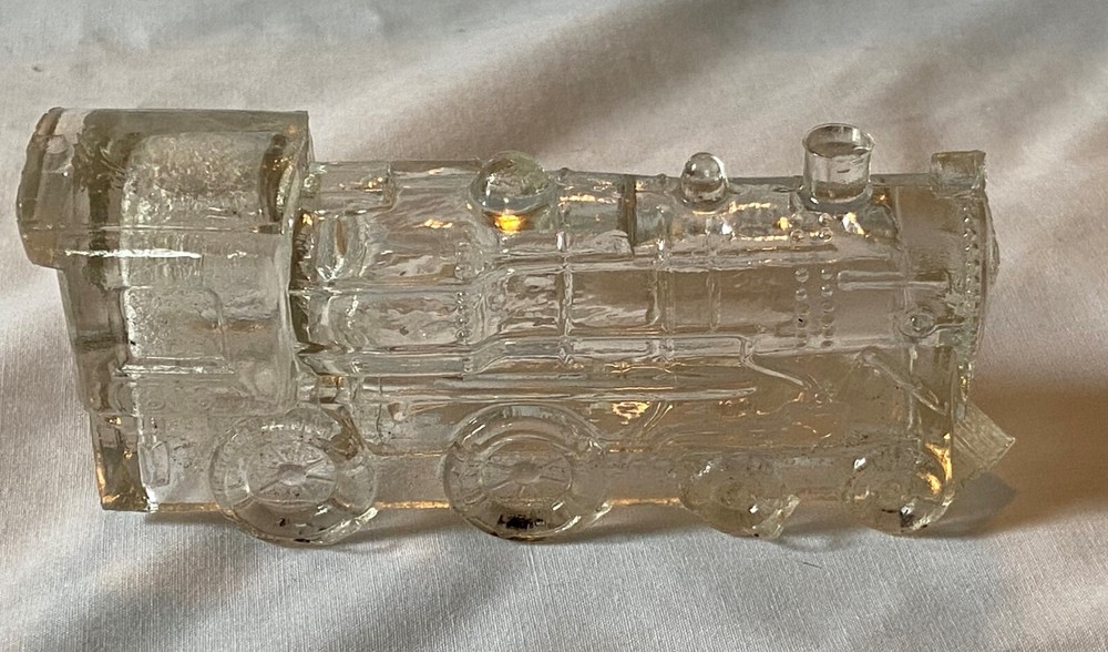Cute Vintage 40s Clear Glass Train Engine 888 Candy Container