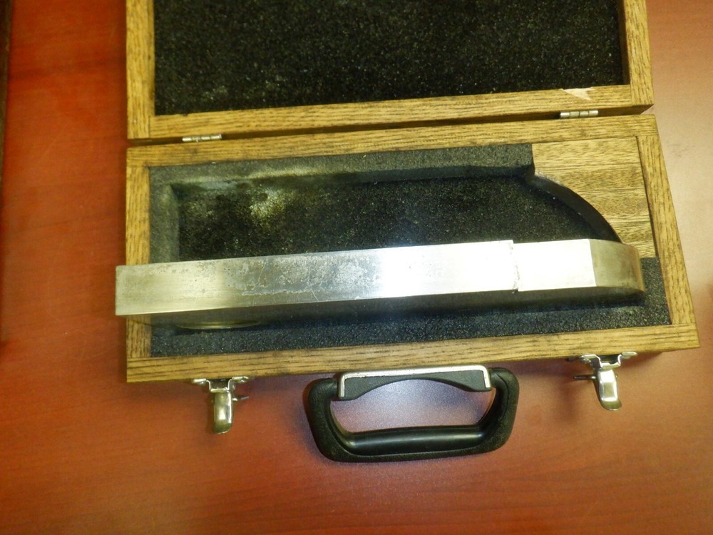 IIW Calibration Block - Type 1, Includes carry case