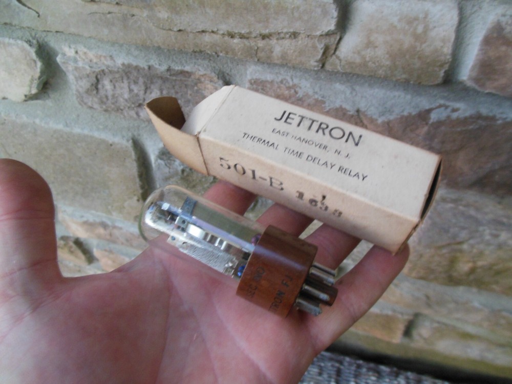 NOS JETTRON THERMAL TIME DELAY RELAY 501-B