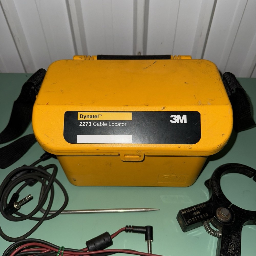 Dynatel 2273 Transmitter w/ Accessories