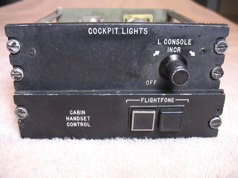 2 Gulfstream Cockpit Control Panels