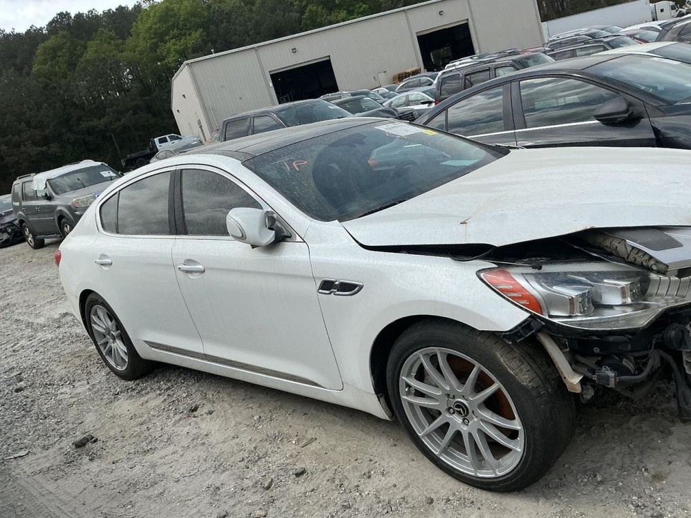 K900 2015 Glove Box 5028341