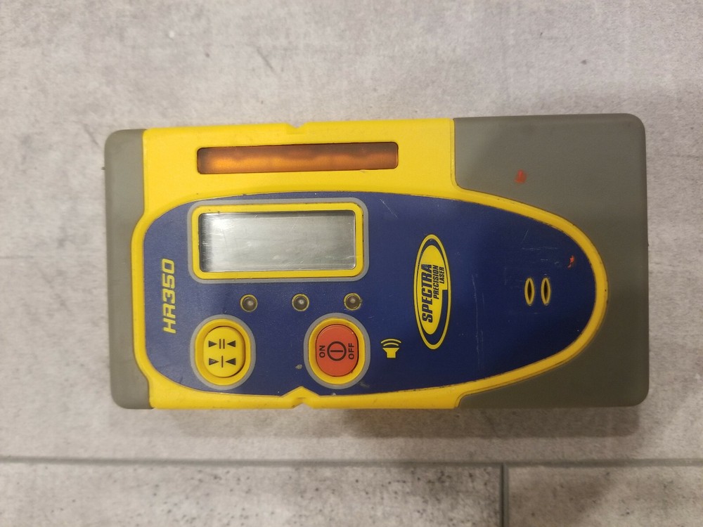 SPECTRA PRECISION LASER LEVEL- LL300