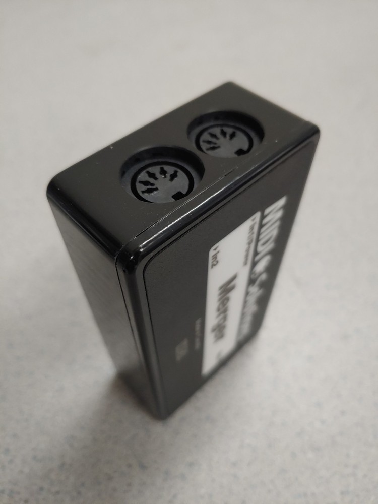 MIDI Solutions 2-input MIDI Merger NEW