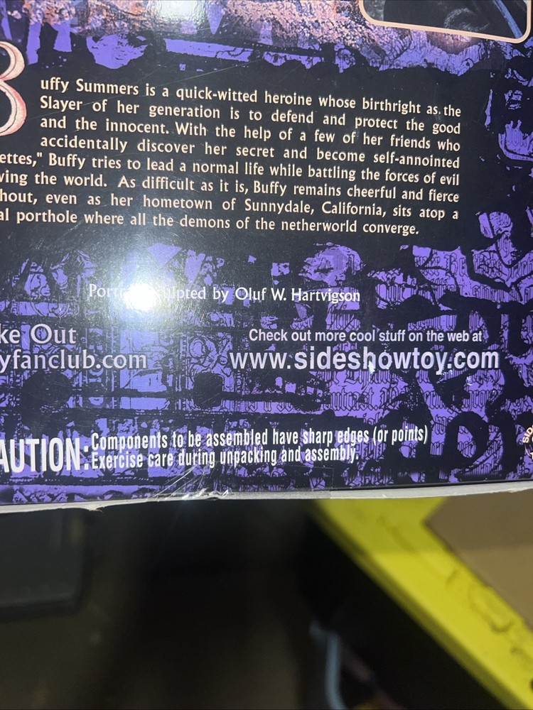 Sideshow Buffy The Vampire Slayer figure Buffy Summers 12” MISb c2000