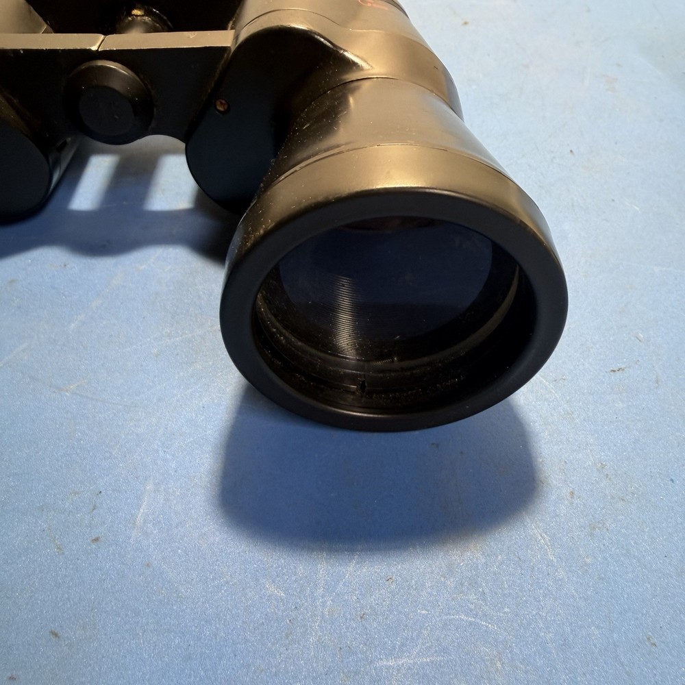 Tasco 10x50 Wide Angle Binoculars InFocus – Tested – Loose Plastic Inside