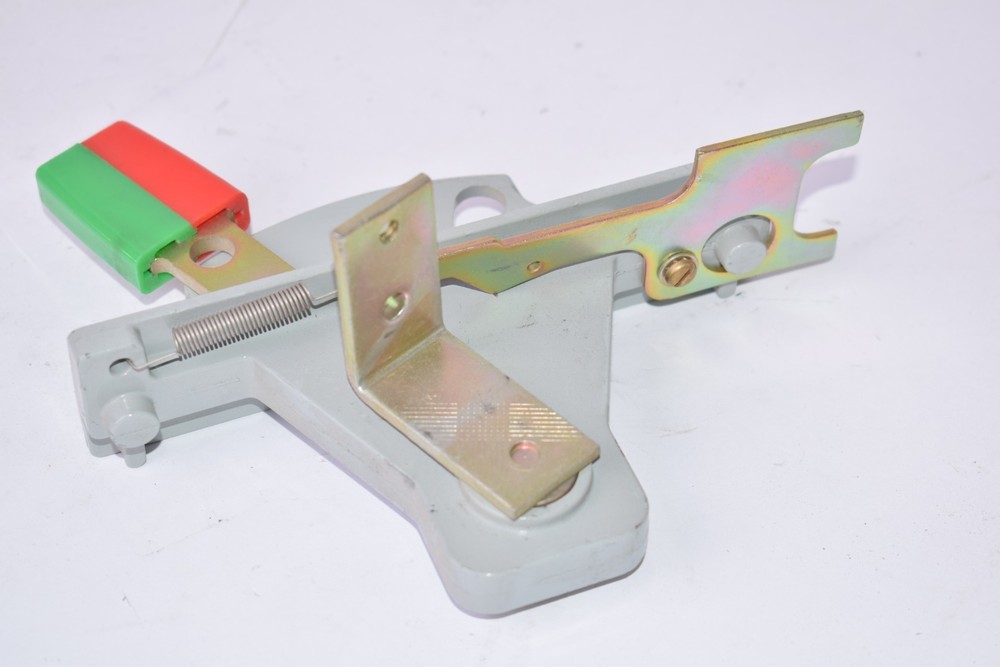 Honeywell On/Off Switch Operating Mechanism - Misc
