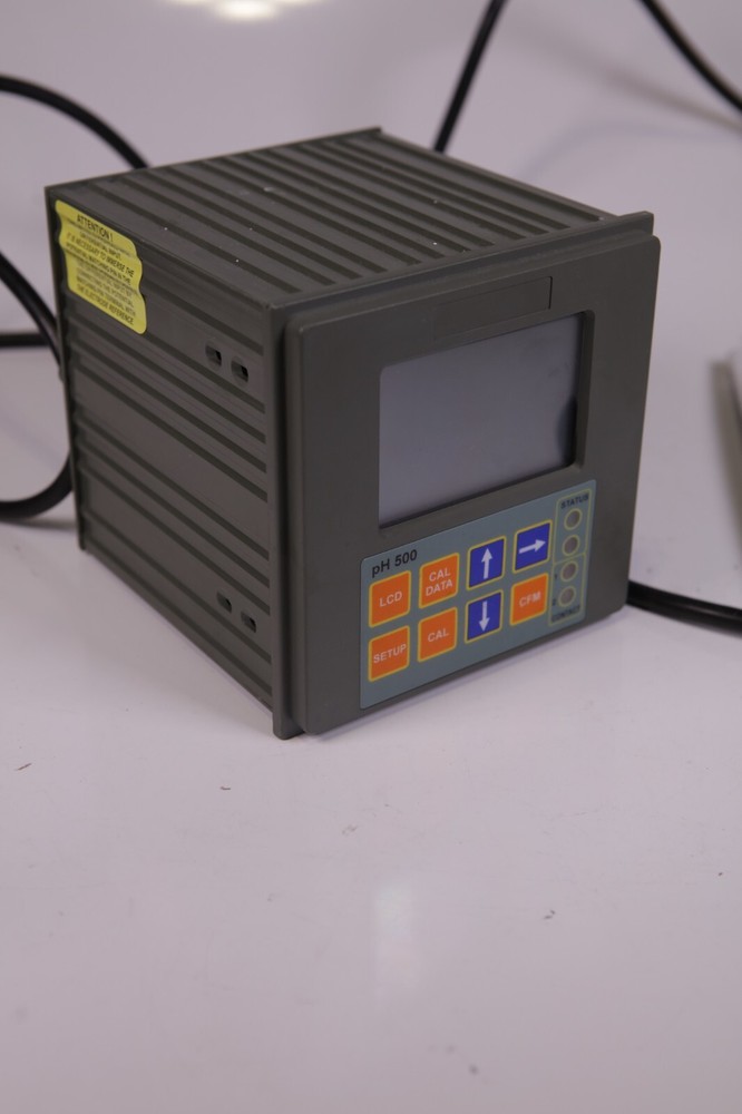 Hanna Instruments pH500 pH Process Controller pH meter