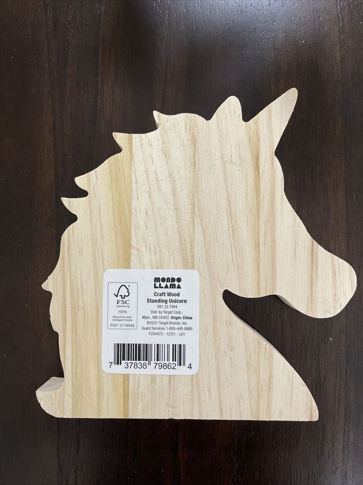 Standing Unicorn - Mondo Llama