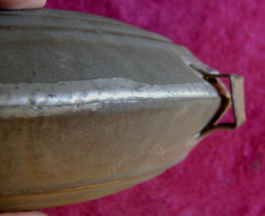 NICE CIVIL WAR ERA UNION NON- EXCAVATED "BULLSEYE" CANTEEN