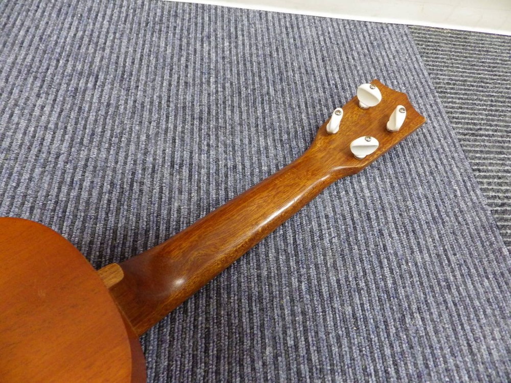 [Famous] Famous Ukulele FS-1