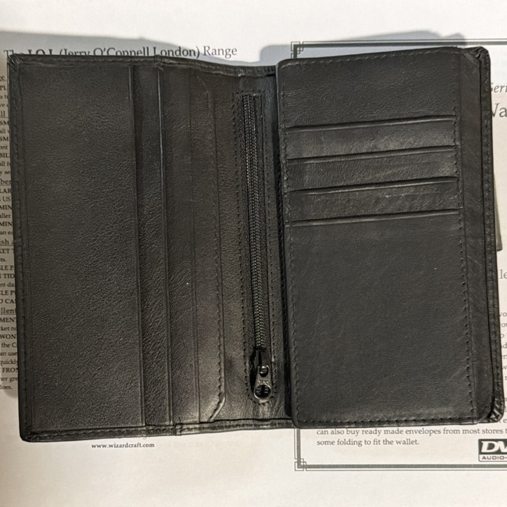 Jerry O'Connell The Plus Wallet Small Magic Trick with Envelope Templates