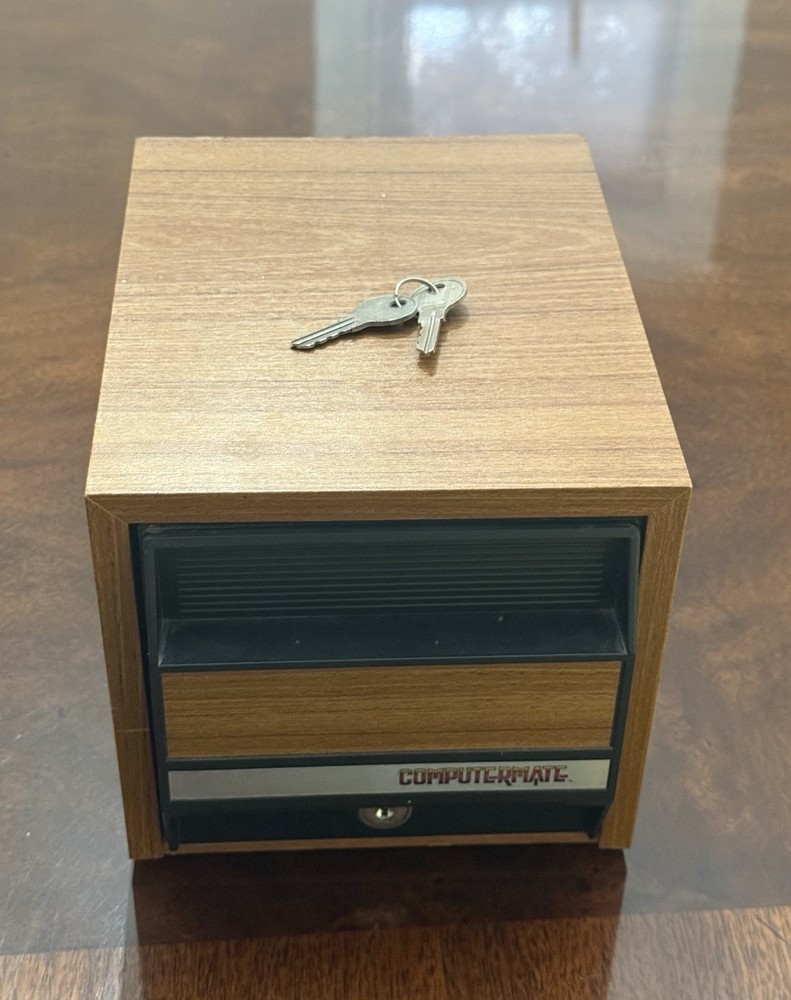 Computermate 5” Disk File Storage with Lock-in and Keys