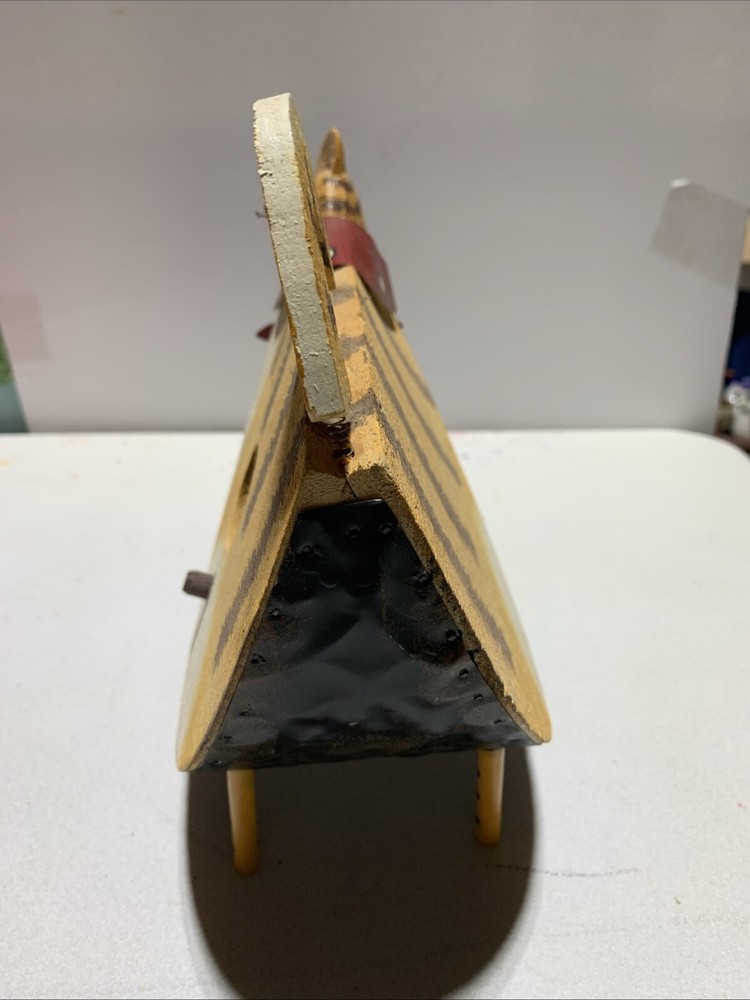 cat bird house