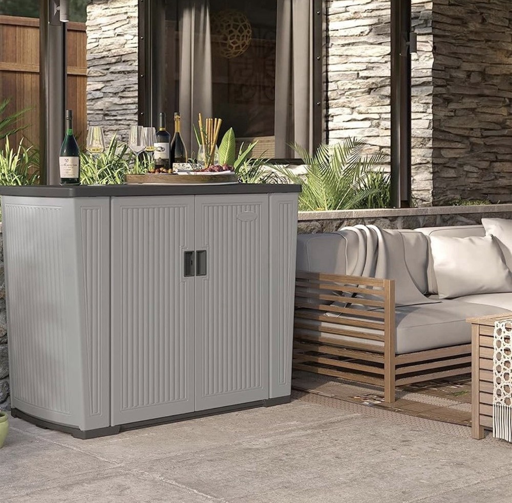Suncast 130 Gal Backyard Oasis Storage Deck Box Gray Resin Pad-Lockable