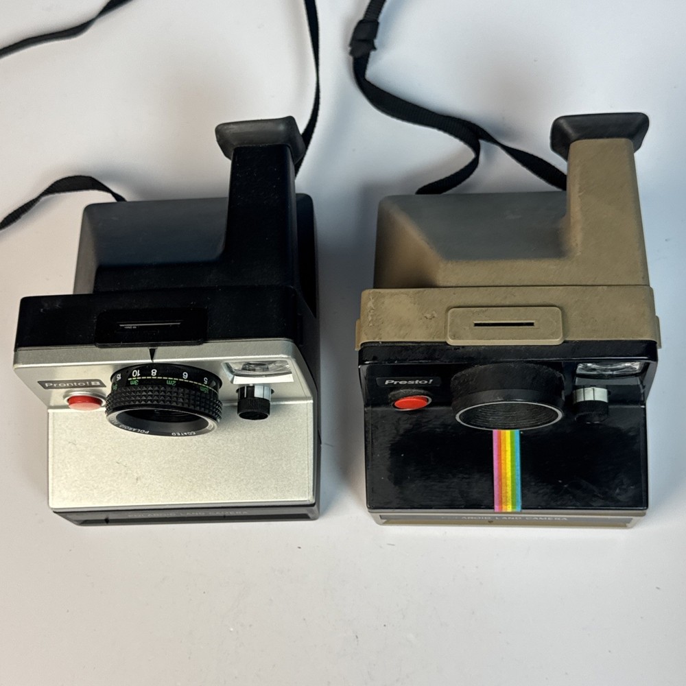 2 Polaroids Pronto B, Presto SX-70