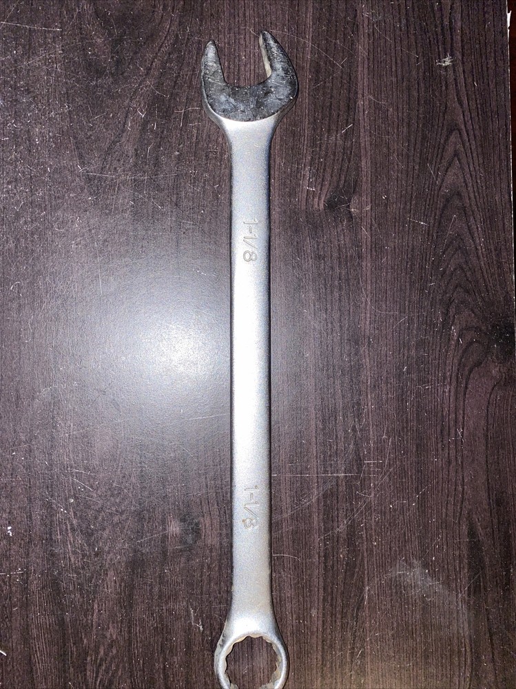 15” Chrome Vanadium 1-1/8 Wrench