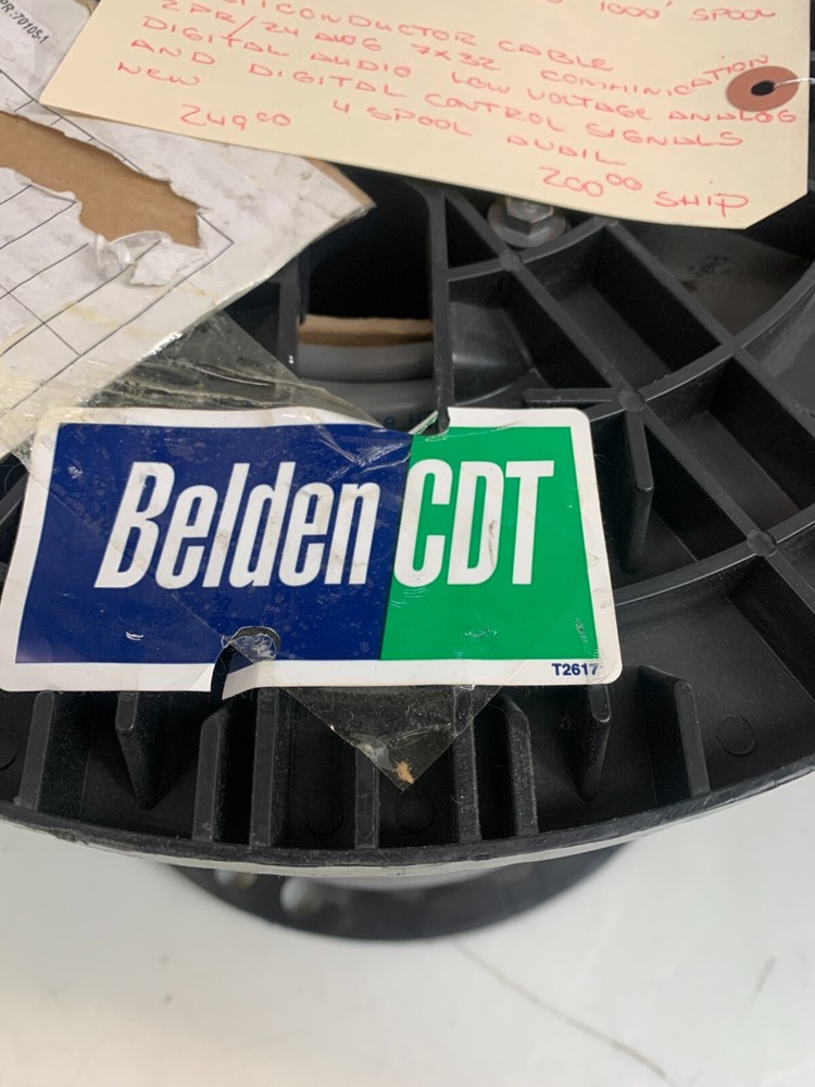 BELDEN 8162 Multiconductor Cable Digital Audio Low Volt. Analog & Control Signal