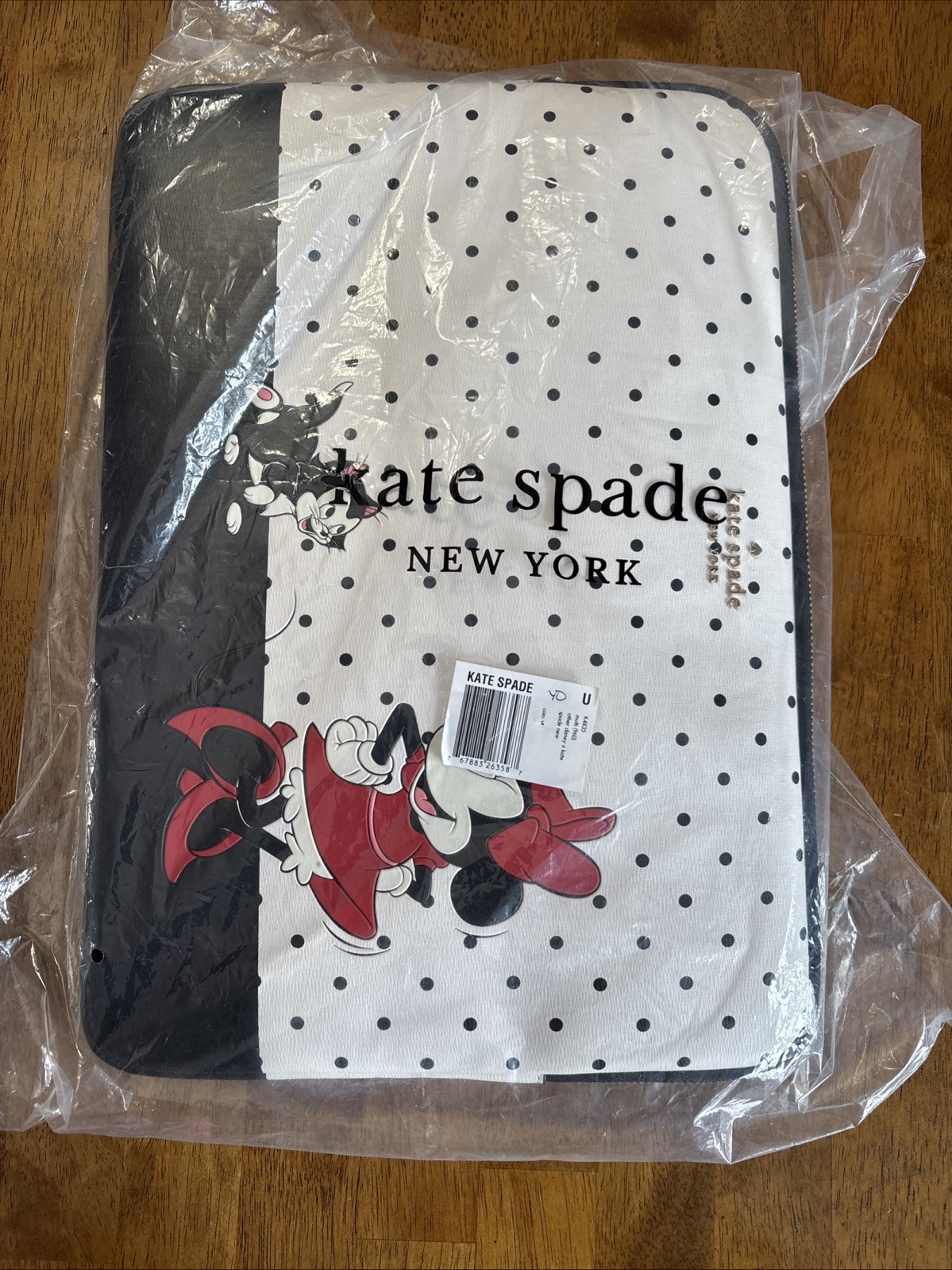 NWT Kate Spade Disney Minnie Mouse Figaro Cat Laptop Sleeve