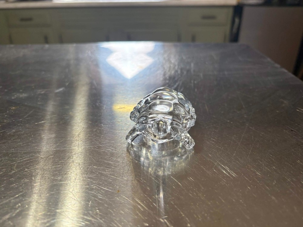 small glass tortoise figurine