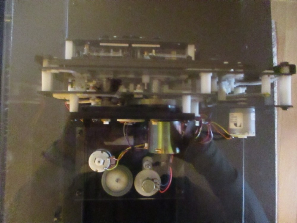 NAKAMICHI UNIDIRECTIONAL AUTO REVERSE SYSTEM !USED FOR DEMONSTRATIONS!