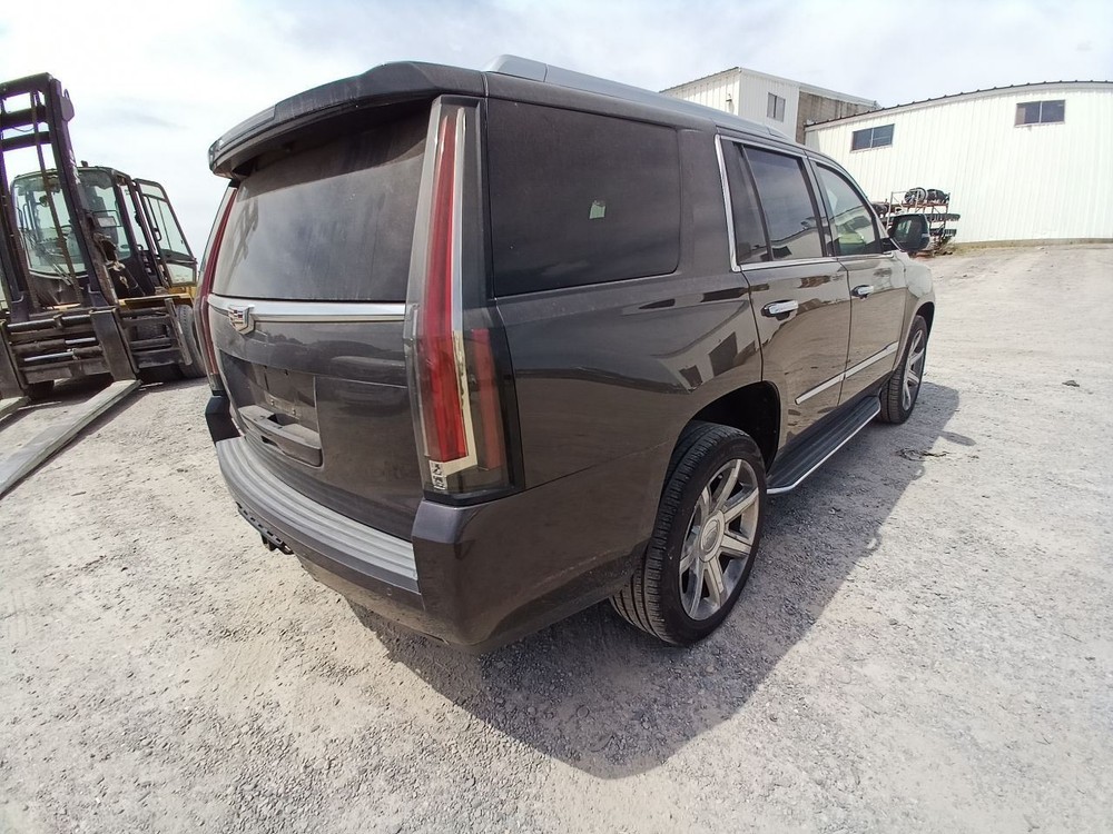 ESCALADE 2016 Battery Tray 12183710