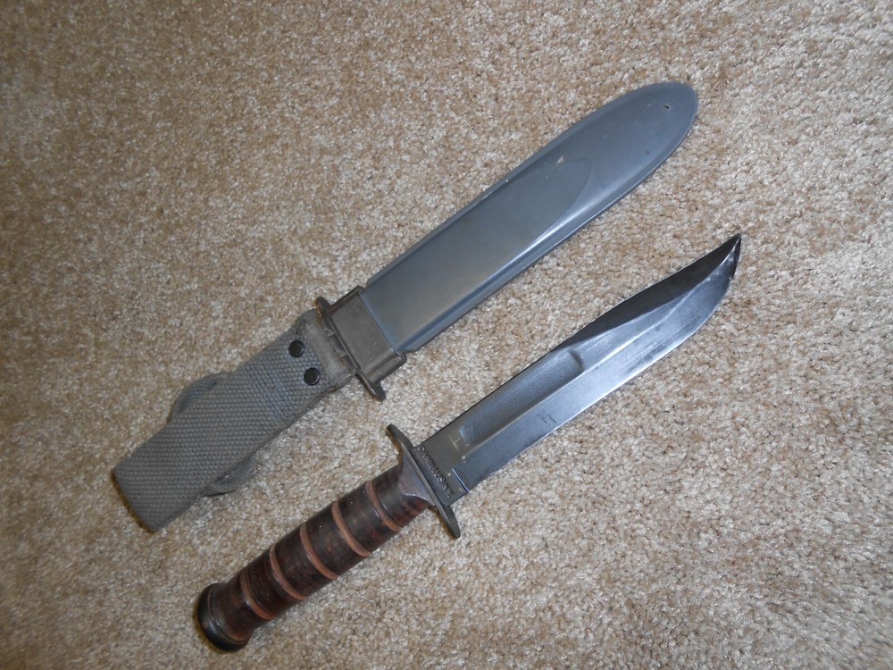 WW2 CAMILLUS MK 2 FIGHTING KNIFE U.S.N. , Nice & Clean