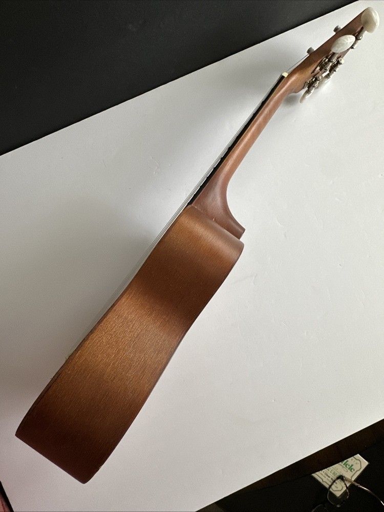 Lanikai LU-11 Ukulele Extra Strings