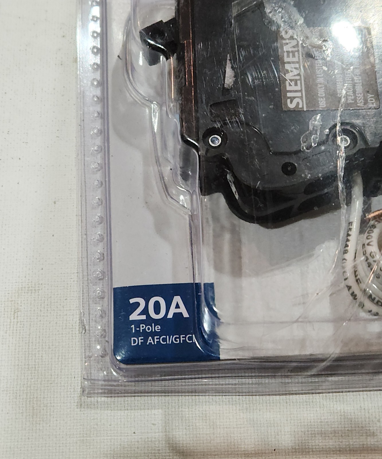 Siemens 20 Amp 1-Pole Combination Type AFCI Plug-On Neutral Circuit Breaker