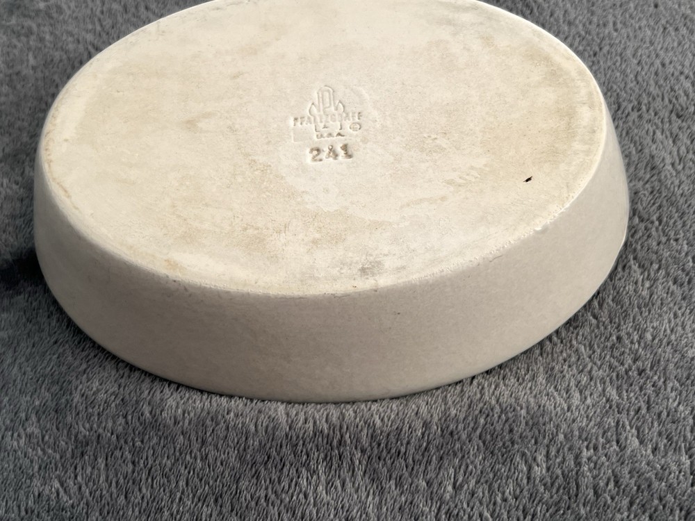 Pfaltzgraff Oval Baker/Serving Bowl 10”, #241, Oven & Microwave Safe