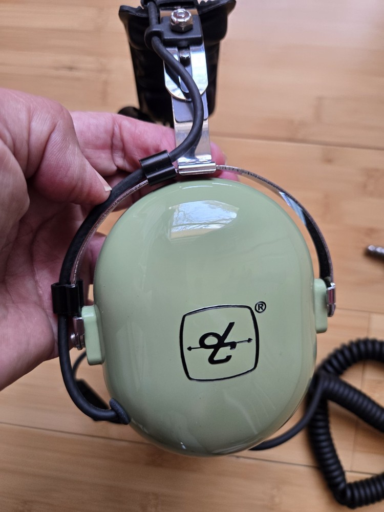David Clark H10-36 Headset With Attached Mic Not Tested