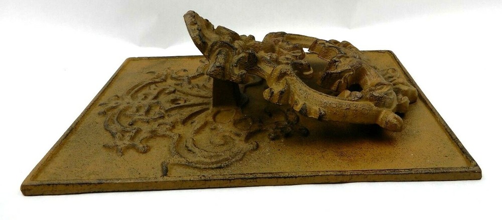 ANTIQUE CAST IRON " VICTORIAN SCROLL " STYLE DOOR KNOCKER