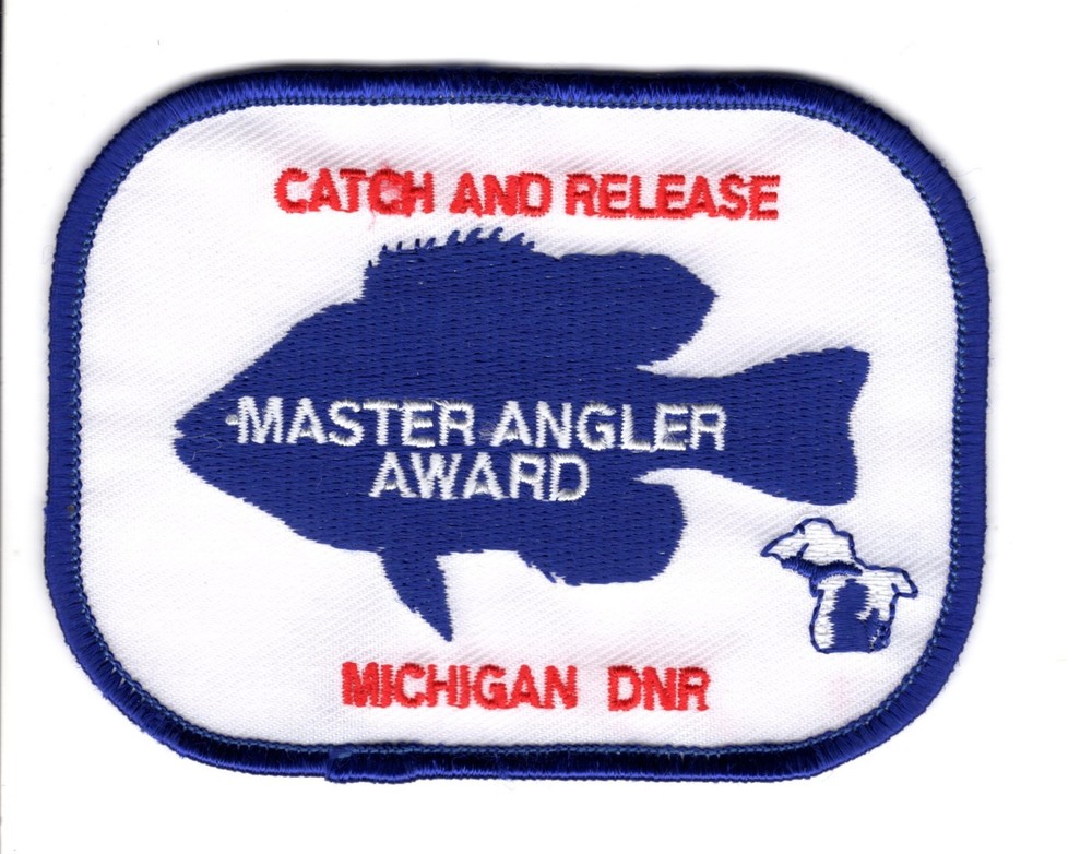2004 MICHIGAN DNR MASTER ANGLER CATCH & RELEASE FISH PATCH-DEER-BEAR-TURKEY