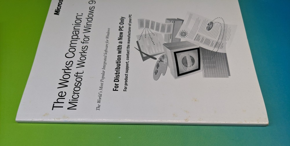 Getting Started Microsoft Windows 98 + Works Companion 95 Instruction Booklets