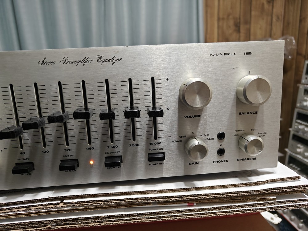 SAE MK 1B PREAMPLIFIER (SCIENTIFIC AUDIO ELEGTRONICS )