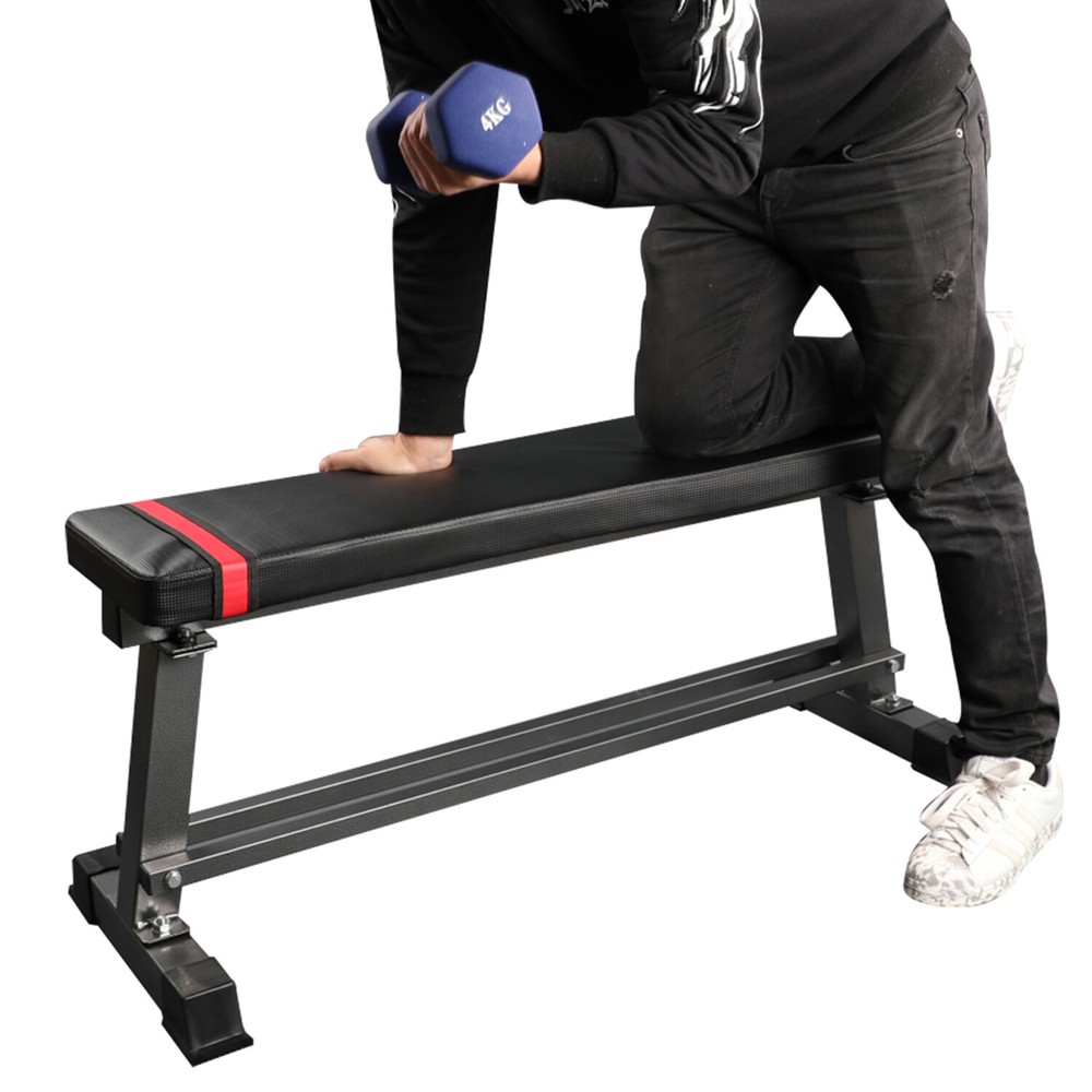 Pro Flat Weight Bench Built-in Dumbbell Rack Workout Bench Strength Training