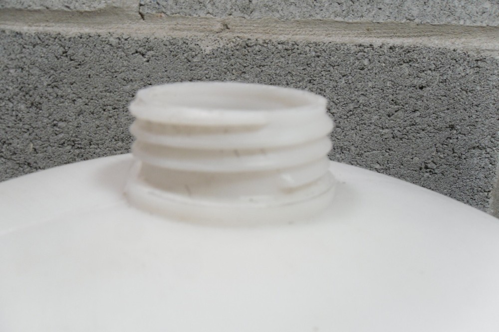 Plastic Dome Waterer 10 Gallon Miller Mfg
