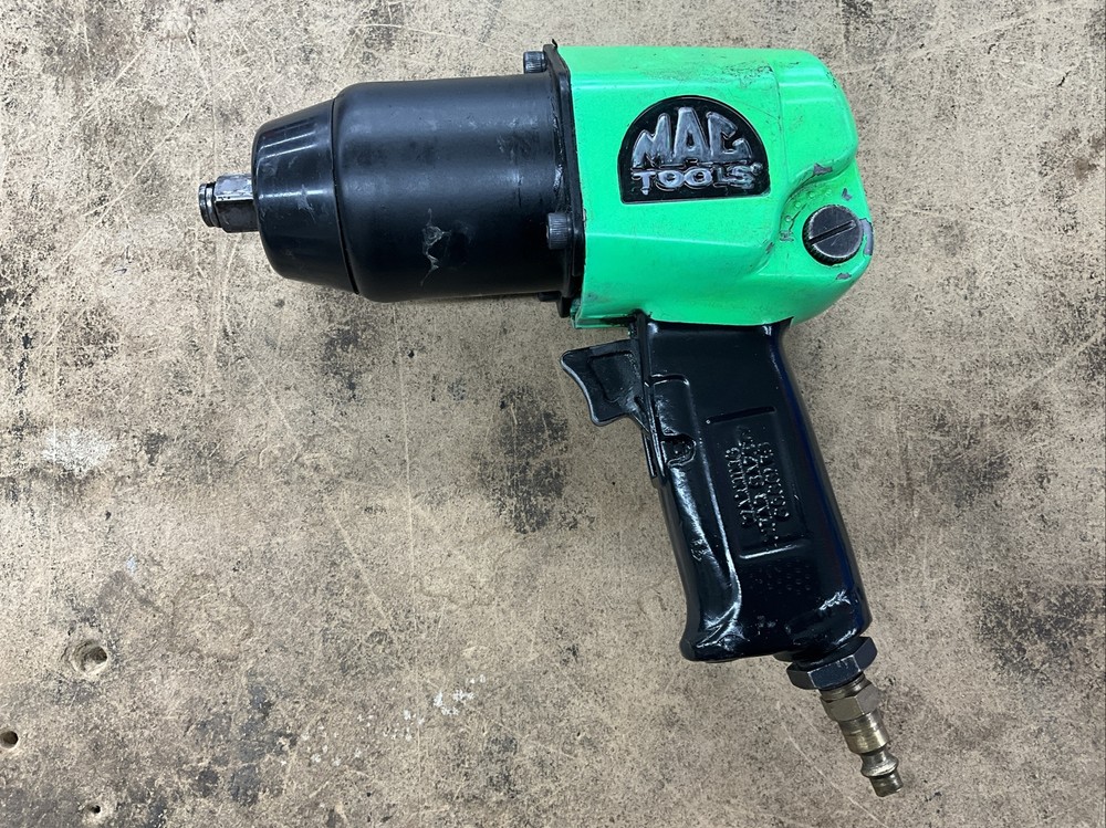 Mac Tools AW343 Series 1/2 Pneumatic Impact Driver  Green 112889