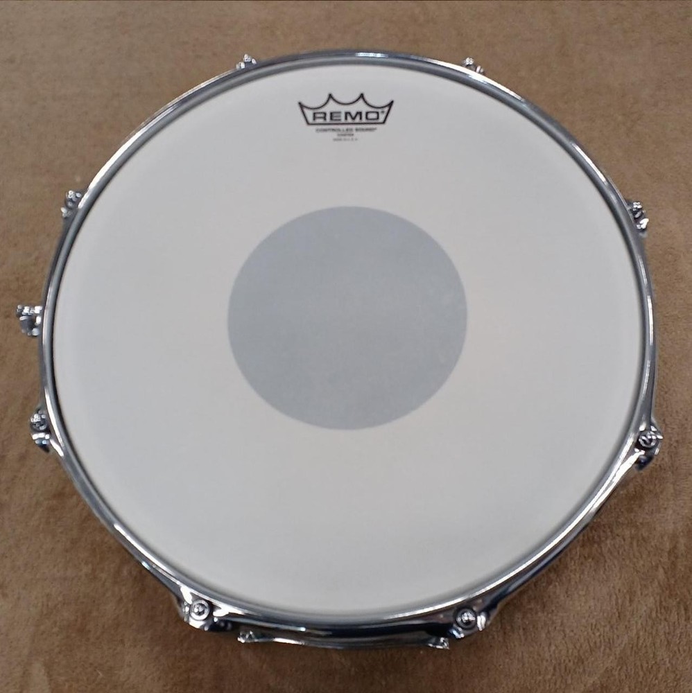 - �Y Snare drum