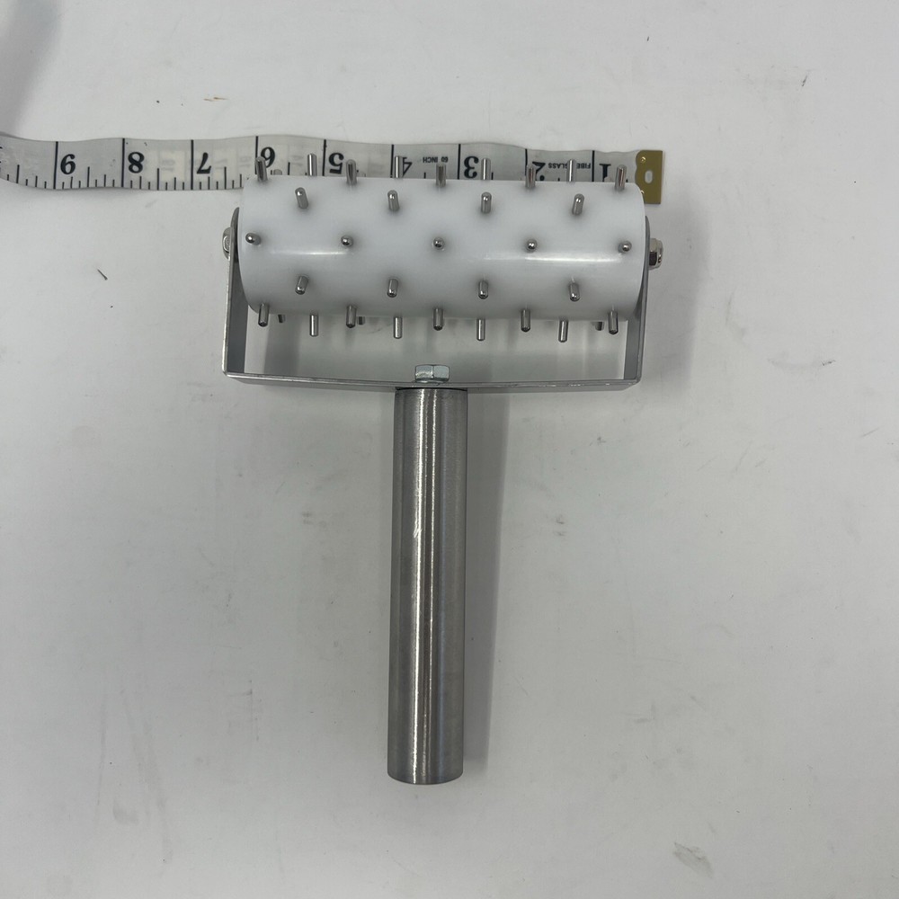Winco - RD-5 - 6 in Dough Roller Docker, As Hdl