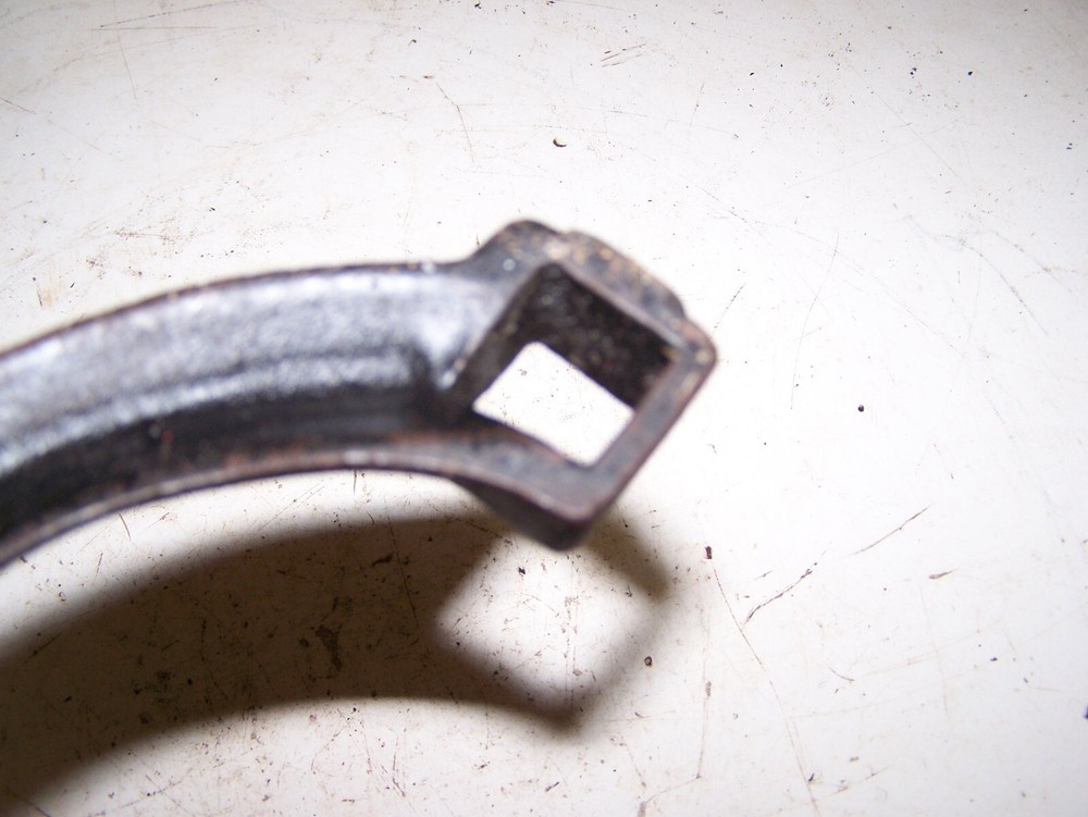 NOS Cast Iron Crank Handle Corn Sheller Pump Grinder Roller 5/8" SQUARE Shaft